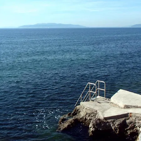 - Volosko 7912a 아파트