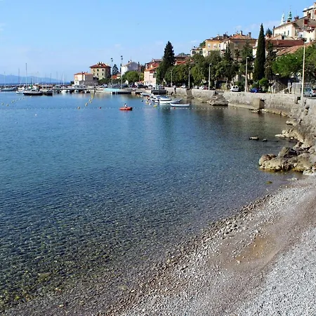 아파트 - Volosko 7912a *