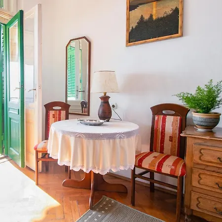 - Volosko 7912a Lejlighed Opatija